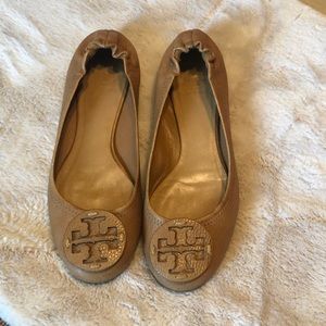 Tory Burch brown flats size 9